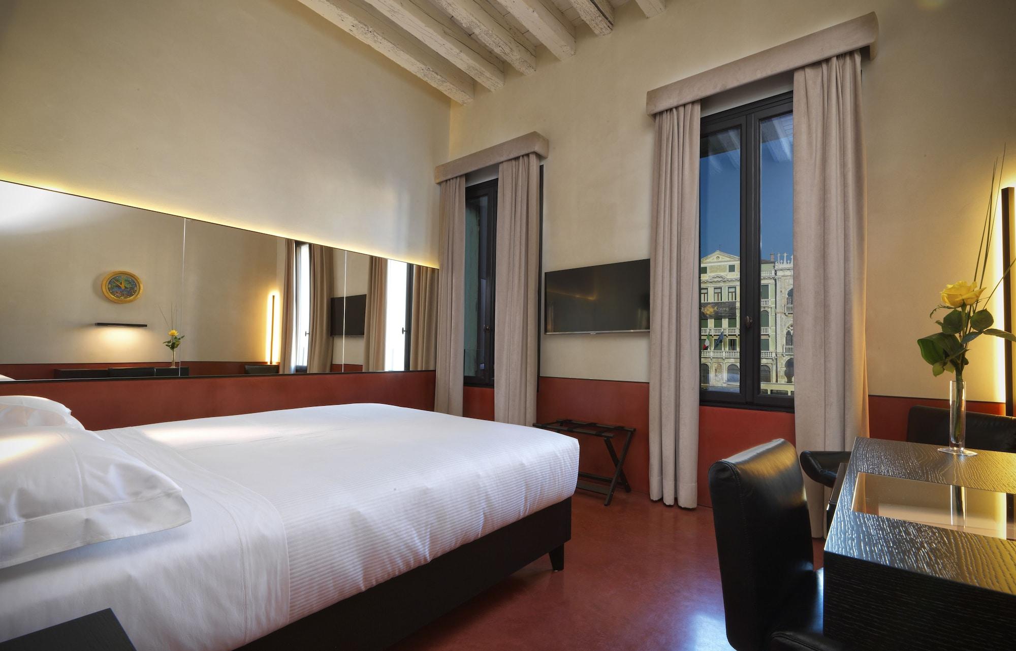 Hotel L'Orologio Venezia - Wtb Hotels Exteriör bild