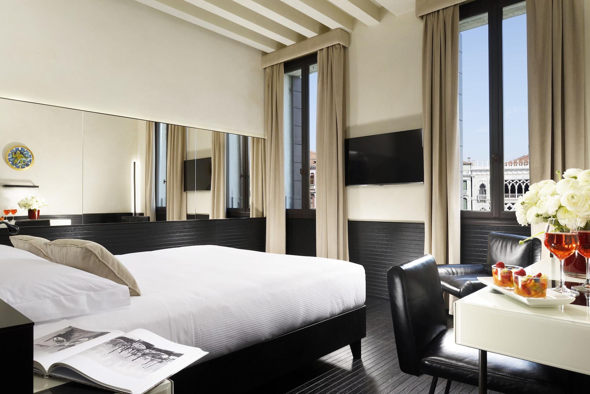 Hotel L'Orologio Venezia - Wtb Hotels Exteriör bild